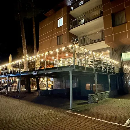 Apartamenty Planeta 212 Mielno Centrum 100 M Do Morza Exterior photo